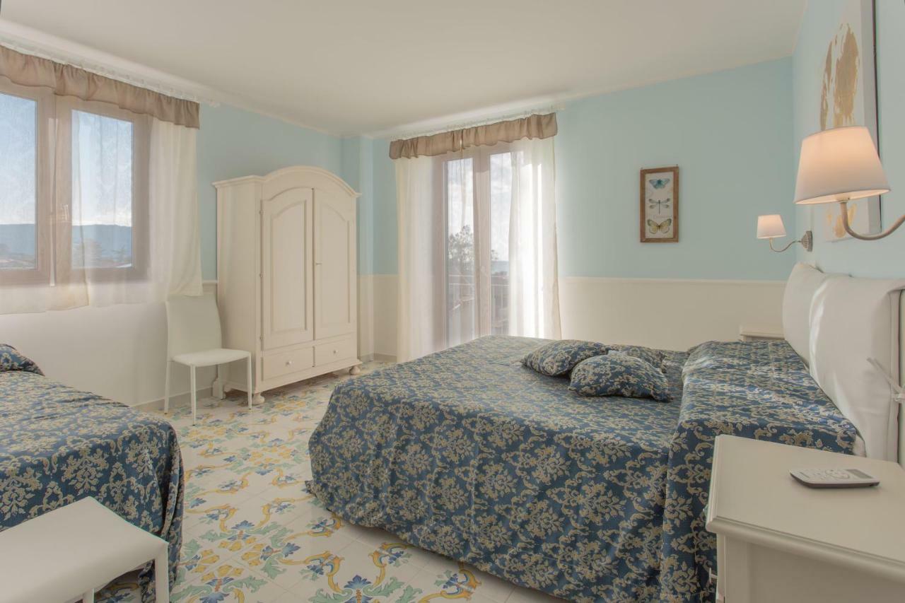 La Casetta In Villa Санта-Марія-ді-Кастеллабате Екстер'єр фото